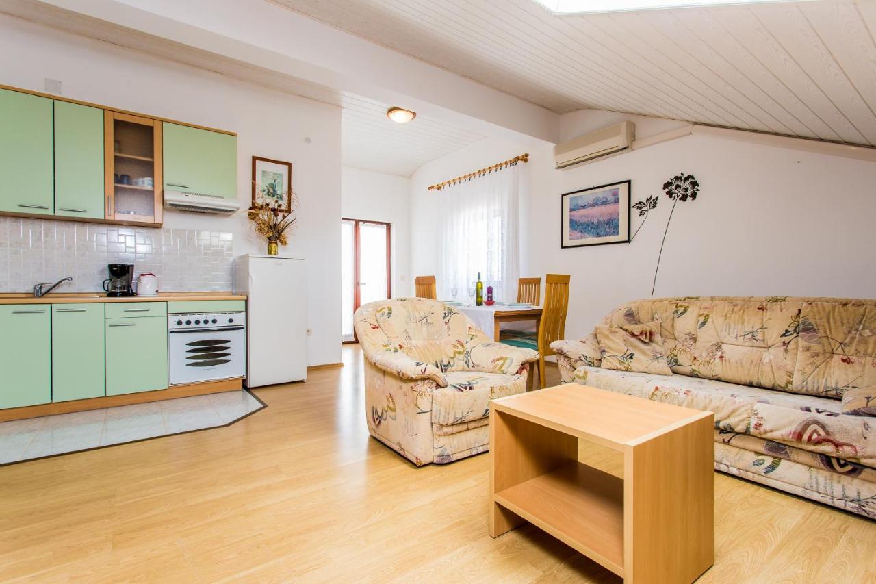 Guest House Lavanda 4 Nijvice Zewnętrze zdjęcie