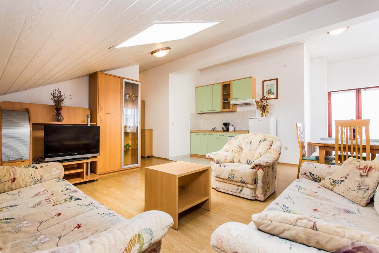 Guest House Lavanda 4 Nijvice Zewnętrze zdjęcie